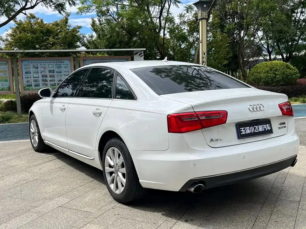 Audi A6L A6L 2014 30 FSI Comfort Edition — Смотреть фото 4