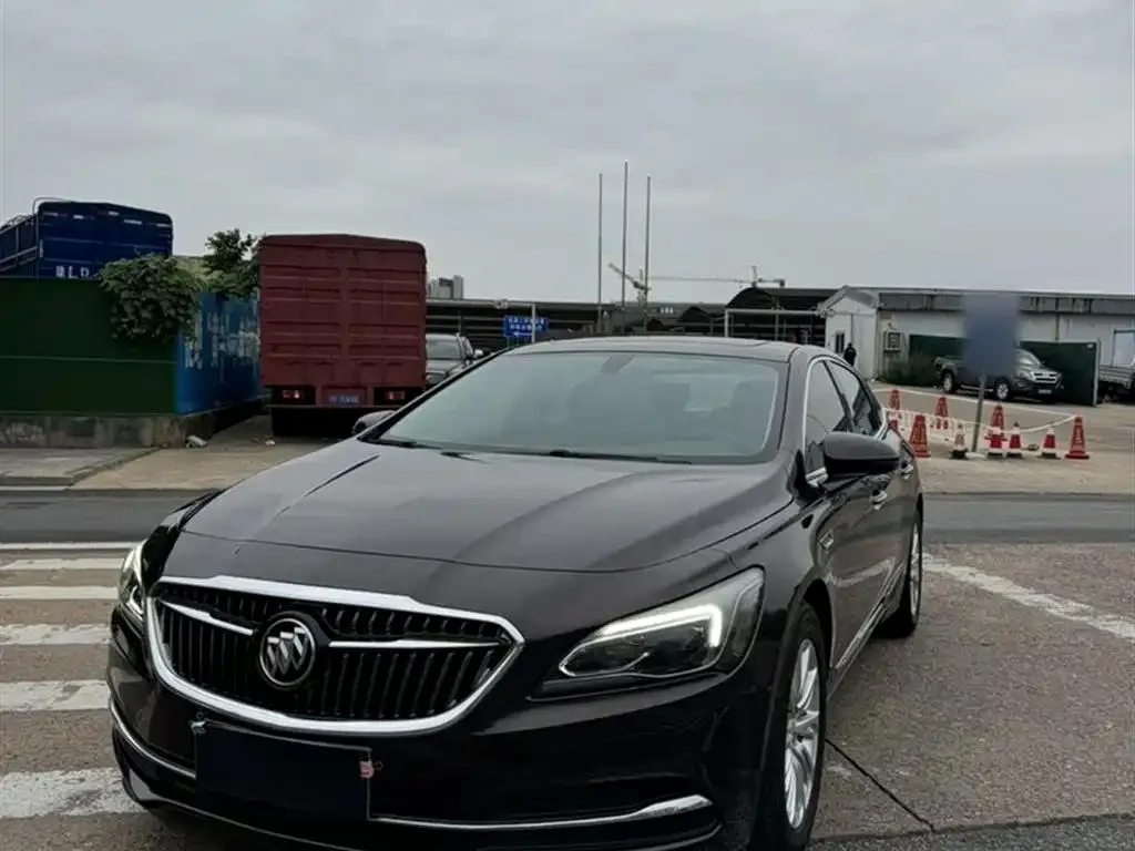 Buick LaCrosse LaCrosse 2018 20T Elite — photo 1