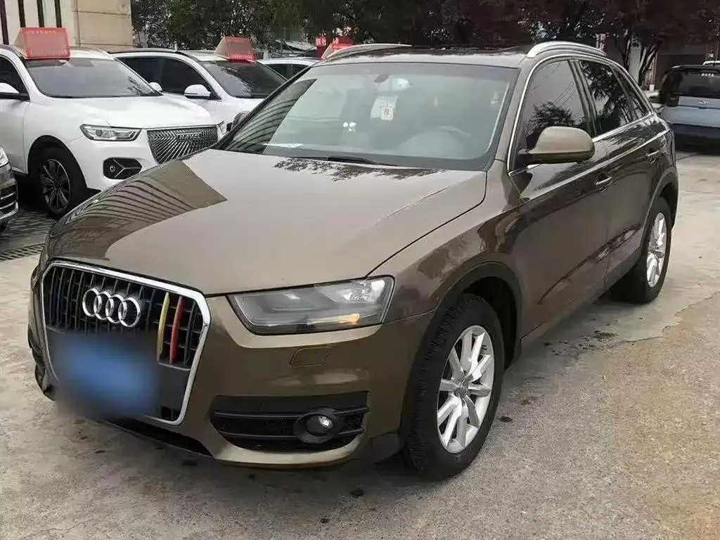 Audi Q3 Q3 2015 35 TFSI Millionth Anniversary Comfort Edition — عرض الصورة 3