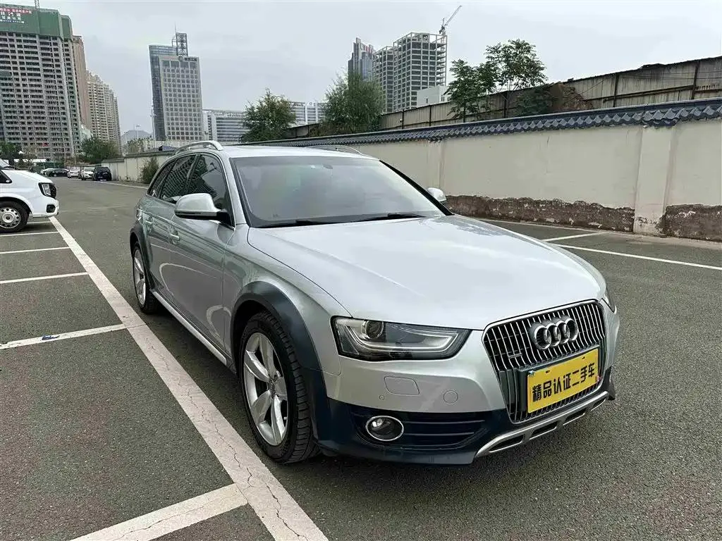 Audi A4 A4 (Imported) 2014 40 TFSI allroad quattro — Смотреть фото 3