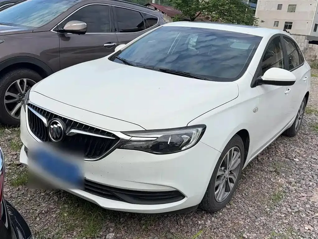 Buick Excelle GT Yinglang 2021 facelift 1.3T automatic mild hybrid elite model — photo 1