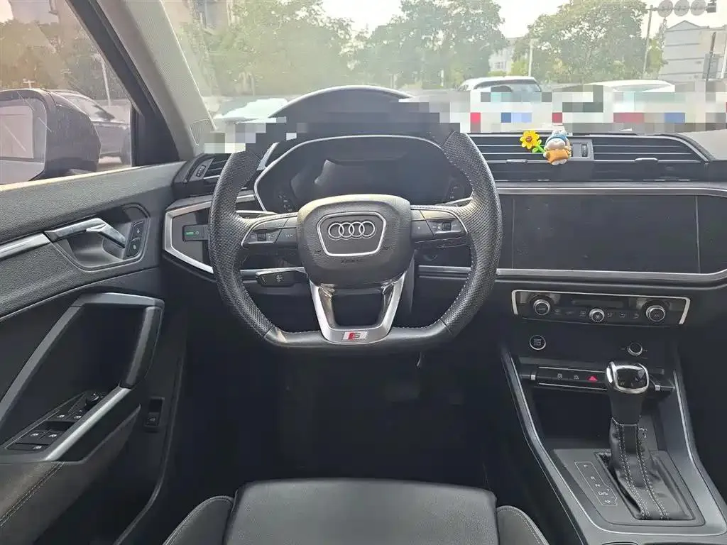 Audi Q3 Q3 2022 40 TFSI Stylish Dynamic Edition — Ver foto 3