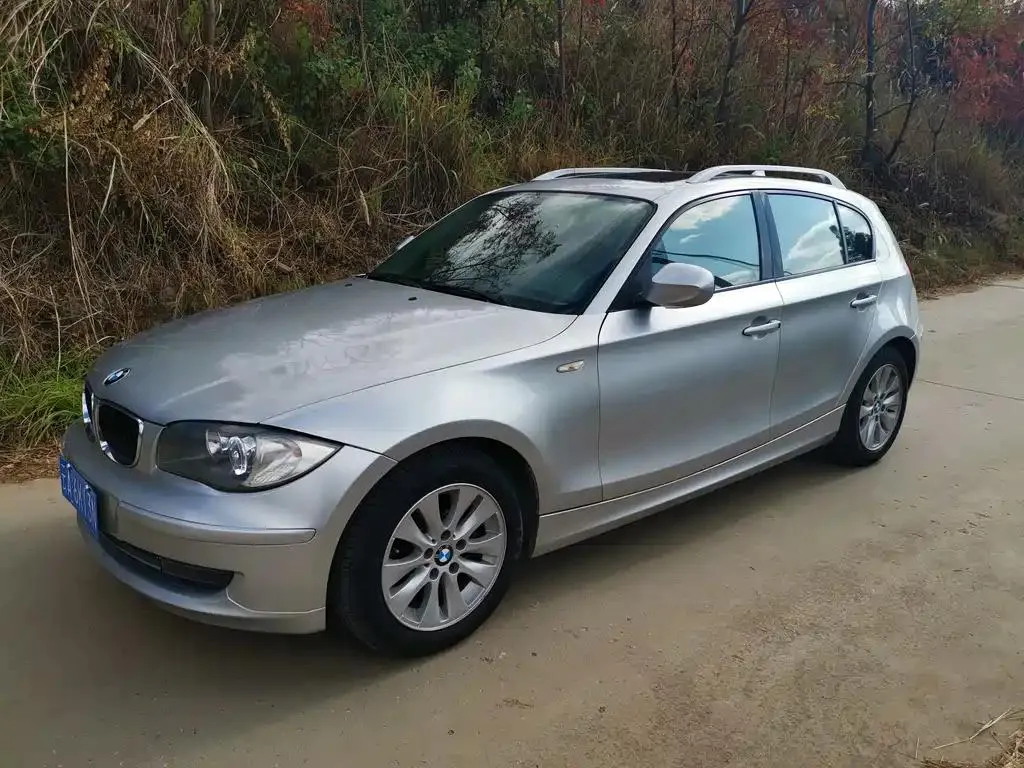 BMW 1 Series 1 Series (Imported) 2010 120i Chocolate Limited Edition — photo 1