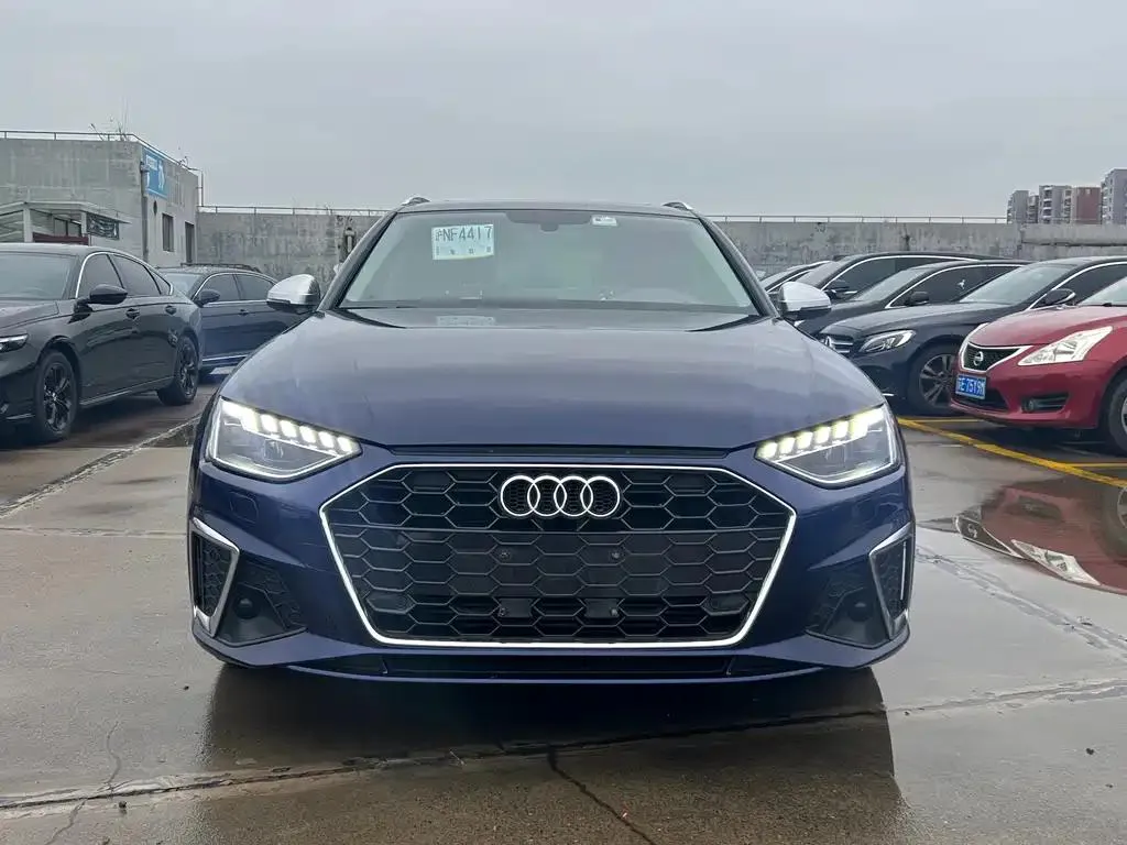 Audi A4 A4 (Imported) 2021 Avant Avant 40 TFSI Luxury Dynamic Edition — View photo 2