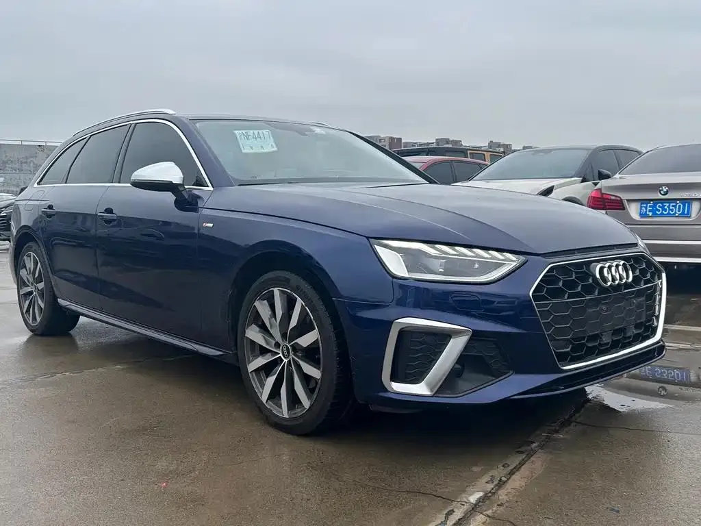 Audi A4 A4 (Imported) 2021 Avant Avant 40 TFSI Luxury Dynamic Edition — View photo 3