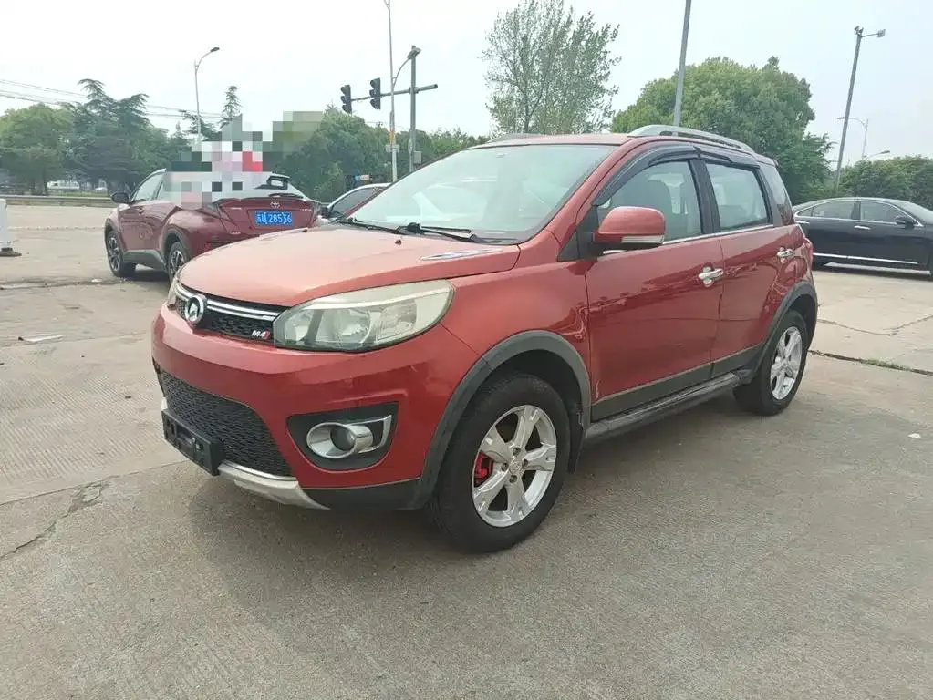 Great Wall Great Wall M4 — أحمر