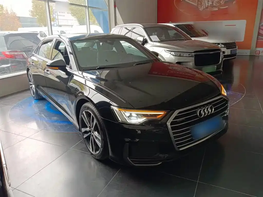 Audi A6L A6L 2019 45 TFSI Selected Dynamic Edition — Voir la photo 4