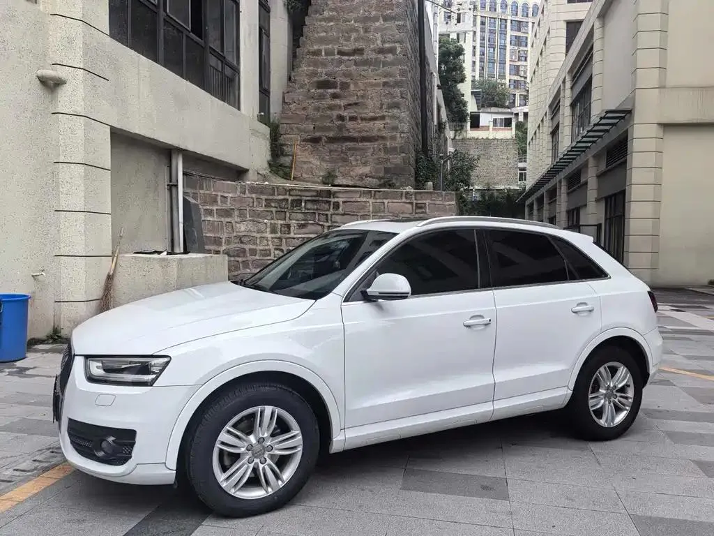 Audi Q3 Q3 2015 35 TFSI Comfort Edition — Смотреть фото 3