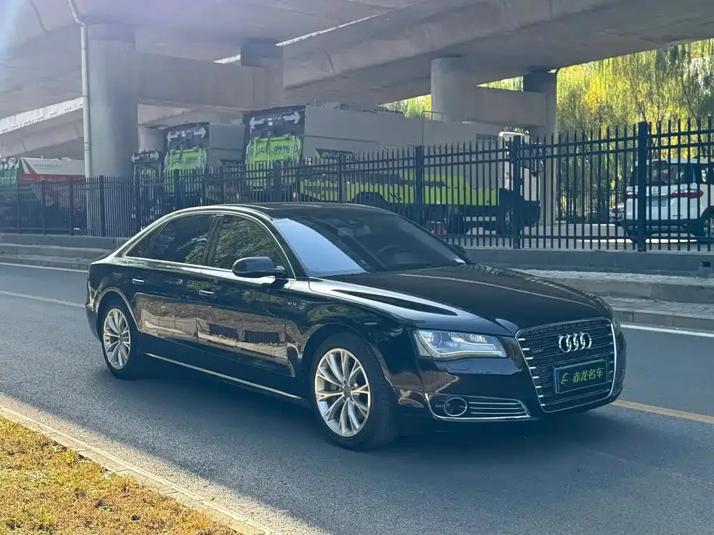 Audi A8 A8 2013 A8L 50 TFSI quattro Premium Edition — Смотреть фото 3