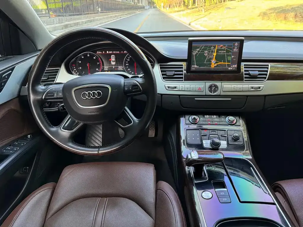 Audi A8 A8 2013 A8L 50 TFSI quattro Premium Edition — Смотреть фото 5