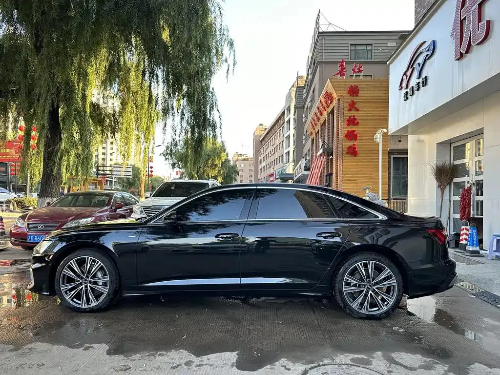 Audi A6L A6L 2023 facelift 45 TFSI Selected Dynamic Edition — View photo 3
