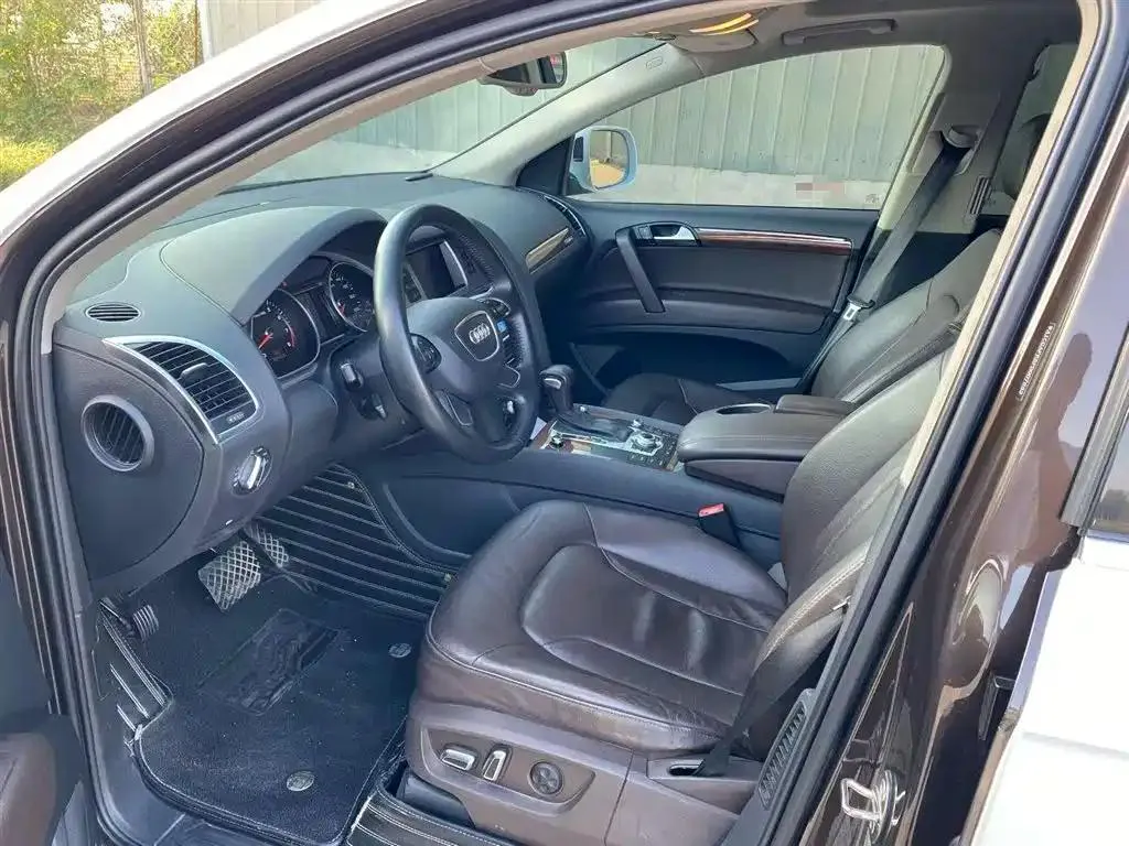 Audi Q7 Q7 2015 40 TFSI Classic Edition — Voir la photo 6