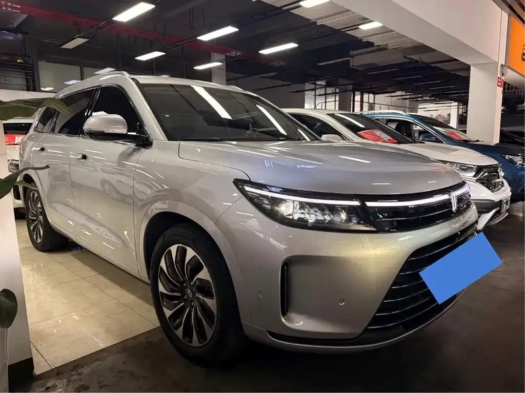 AITO M7 QM7 2024 1.5T RWD Plus Edition 5 Seaters — Voir la photo 2