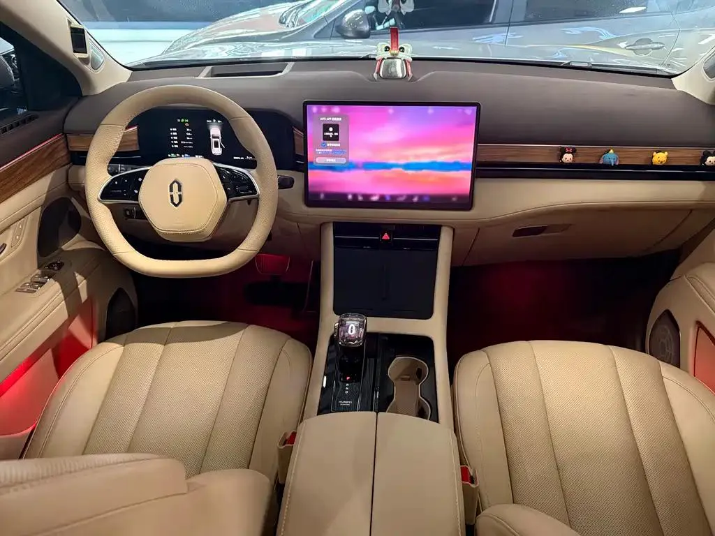 AITO M7 QM7 2024 1.5T RWD Plus Edition 5 Seaters — Voir la photo 6