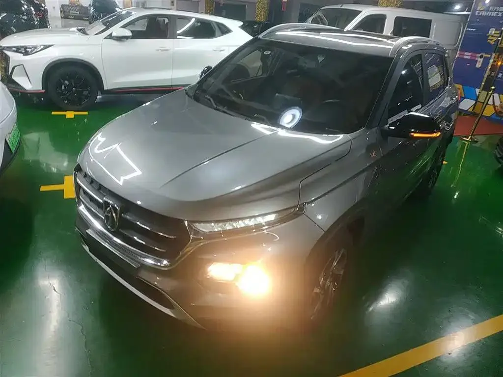 Baojun 510 510 2017 1.5L Manual Luxury Edition — photo 1