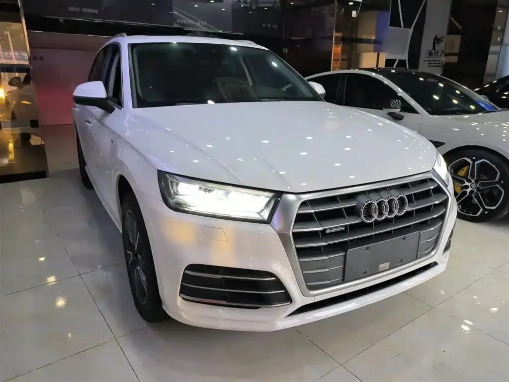 Audi Q5L Q5L 2018 40 TFSI Fashionable National VI — View photo 4