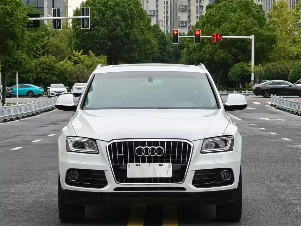 Audi Q5 Q5 2016 40 TFSI Comfort Edition — Смотреть фото 2