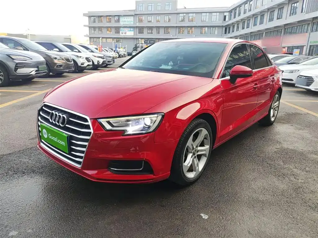 Audi A3 A3 2019 Limousine 35 TFSI Progressive National V — photo 1