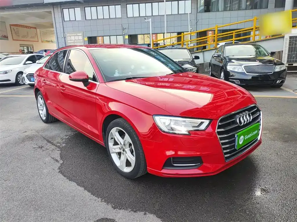 Audi A3 A3 2019 Limousine 35 TFSI Progressive National V — View photo 4