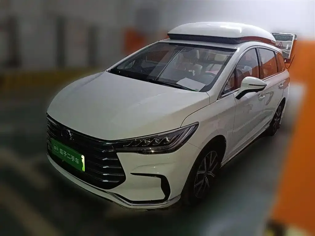 BYD BYD Song MAX — Blanc
