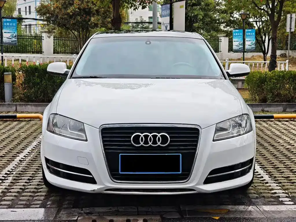 Audi A3 A3 (Imported) 2012 Sportback 1.4T Comfort Edition — Voir la photo 2