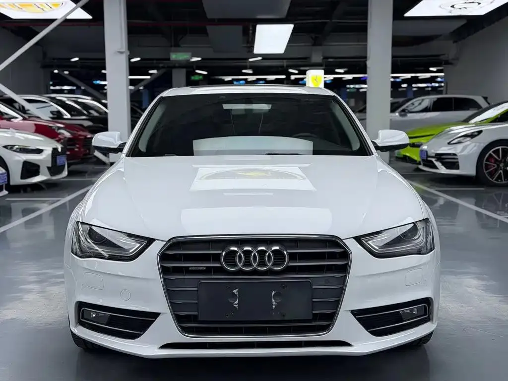 Audi A4L A4L 2015 45 TFSI quattro Personality Sports Edition — photo 1