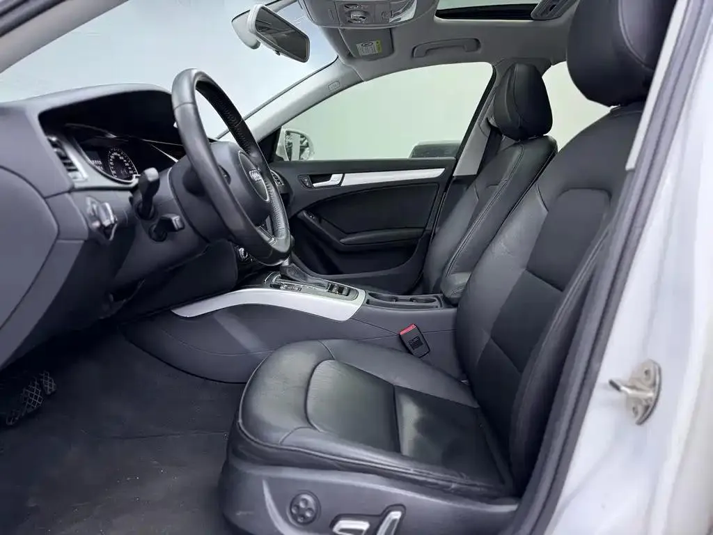 Audi A4L A4L 2015 45 TFSI quattro Personality Sports Edition — Ver foto 5