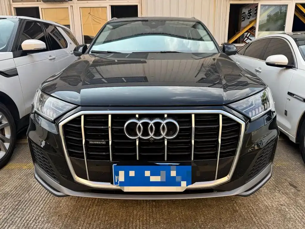 Audi Q7 Q7 2023 45 TFSI quattro S line sports model — View photo 2