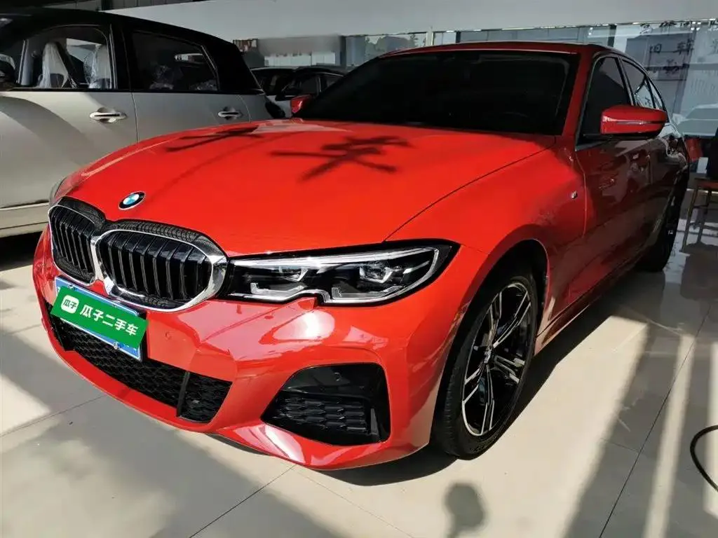 BMW BMW 3 Series — Red
