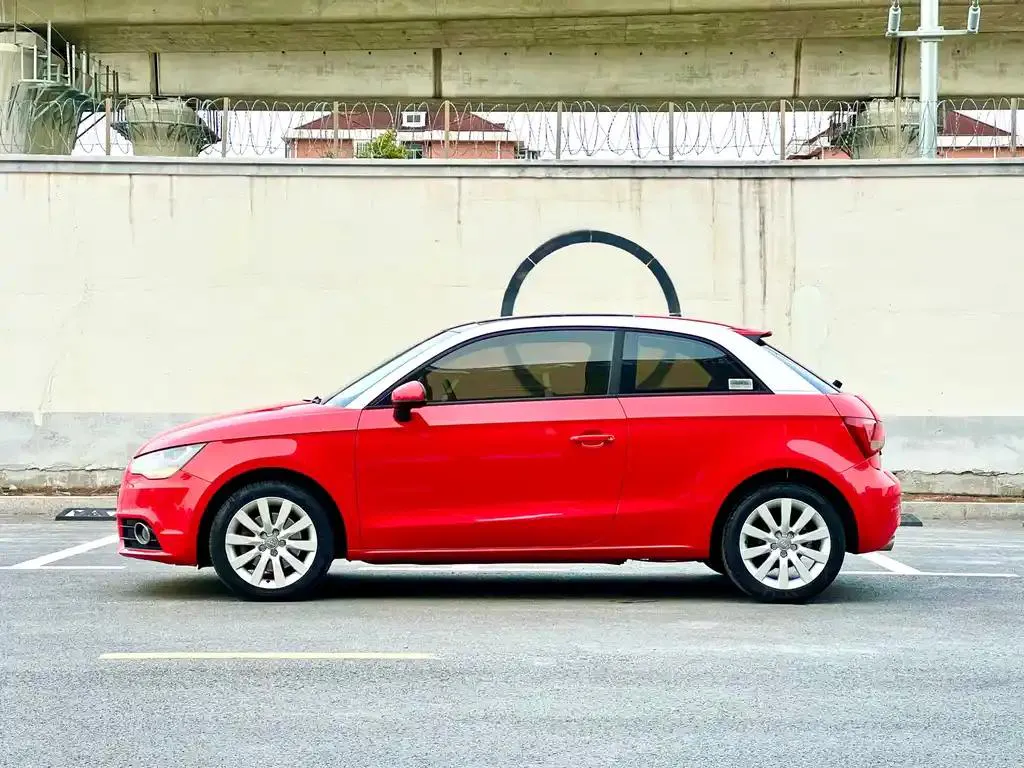Audi A1 A1 2012 1.4 TFSI Ego — Voir la photo 2