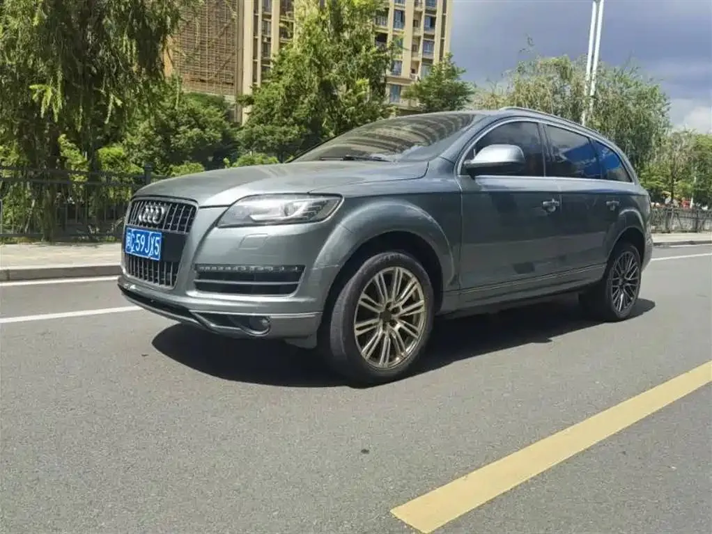 Audi Q7 Q7 2010 3.6 FSI Technology Sports Collection Edition — photo 1