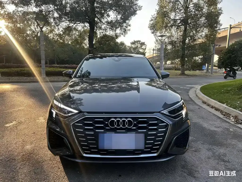 Audi A3 A3 2023 A3L Limousine 35 TFSI Fashion Sports — Ver foto 2