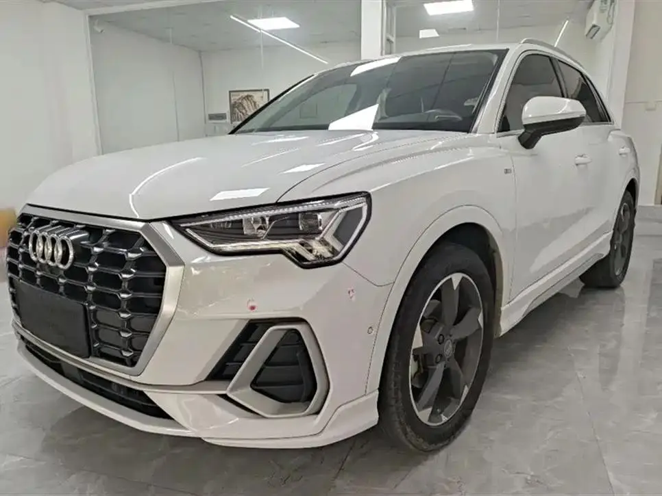 Audi Q3 Q3 2020 35 TFSI Fashion Dynamic Edition — photo 1