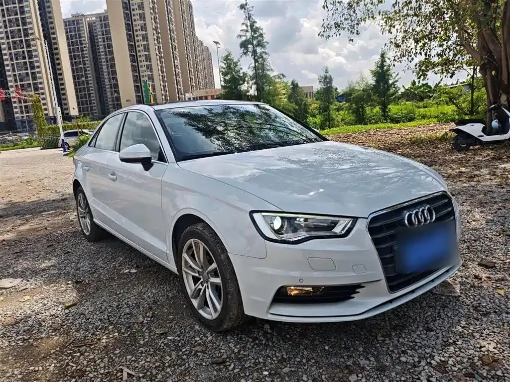 Audi A3 A3 2015 Limousine 40 TFSI Automatic Comfort — View photo 4