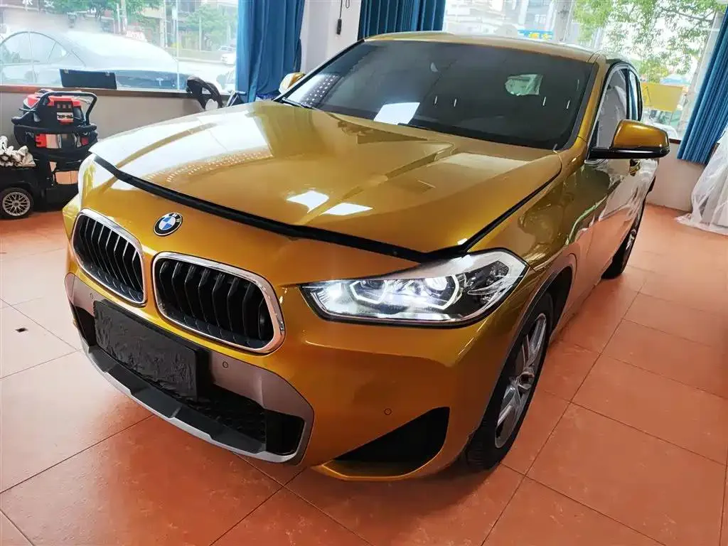 BMW BMW X2 — Jaune