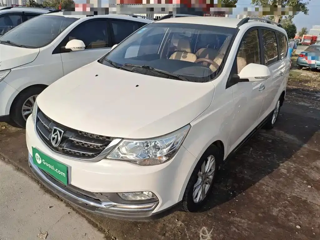 Baojun Baojun 730 — أبيض