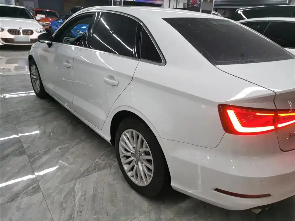 Audi A3 A3 2016 Limousine 35 TFSI Lingying Edition — Смотреть фото 5
