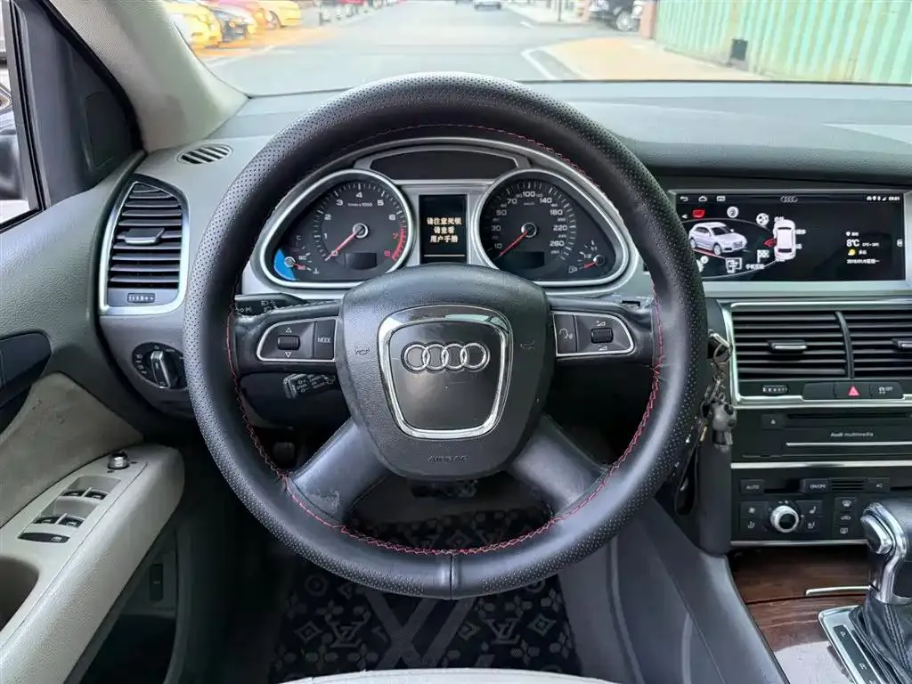 Audi Q7 Q7 2011 3.0 TFSI Exclusive Edition (200kW) — View photo 5