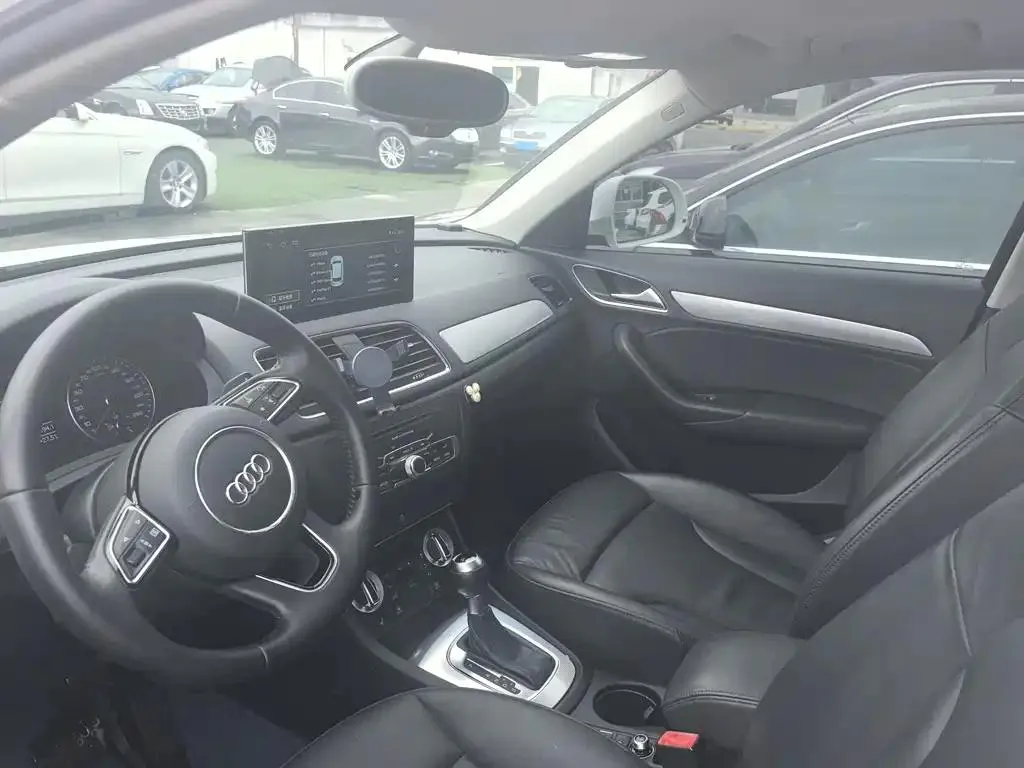 Audi Q3 Q3 2013 35 TFSI quattro Comfort Edition — Ver foto 6