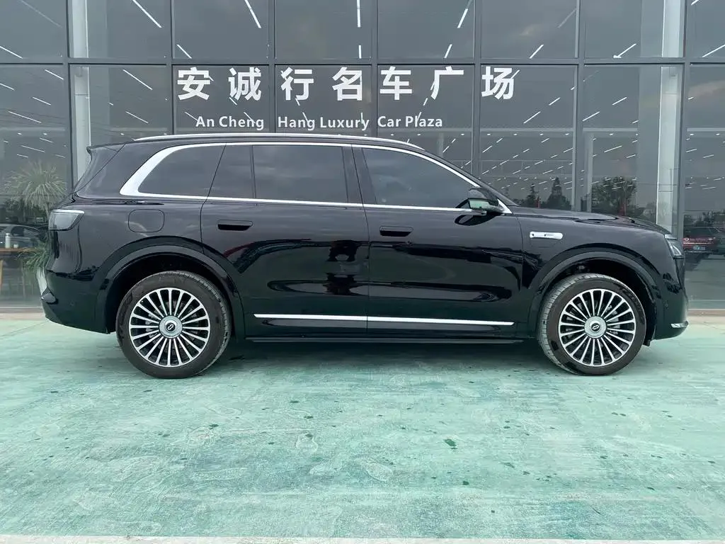 AITO M8 Wenjie M8 2025 Range Extended Max+ Version 53.4kWh 6-Seater — عرض الصورة 4