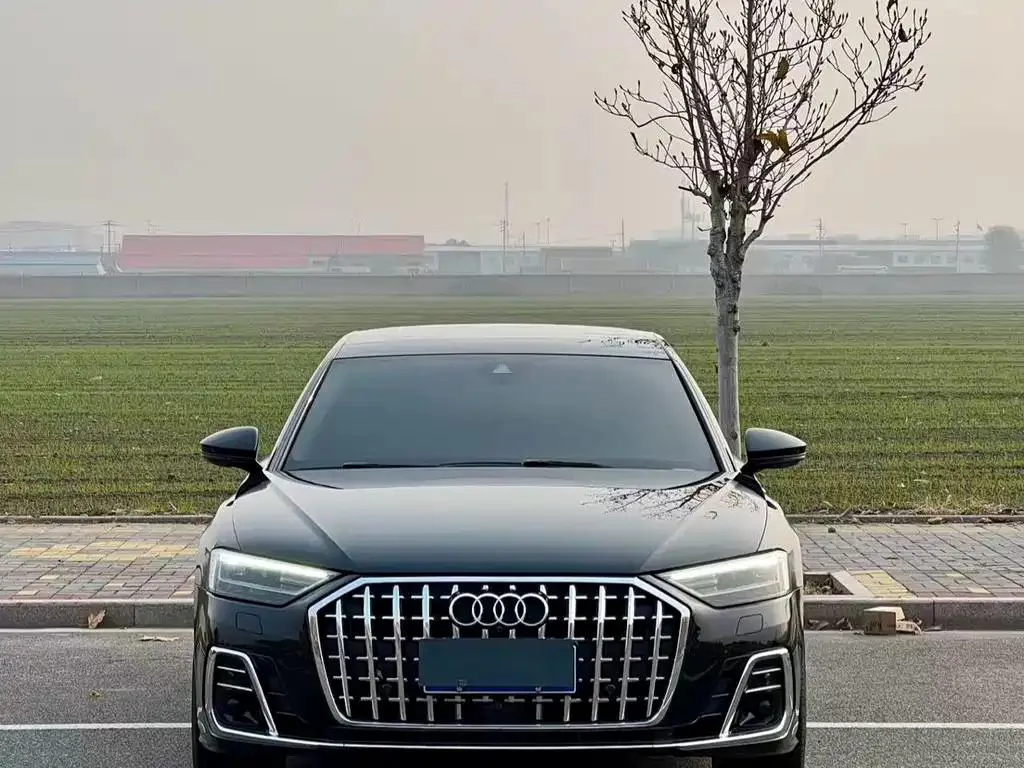 Audi A8 A8 2021 A8L 50 TFSI quattro Comfort Edition — Voir la photo 2
