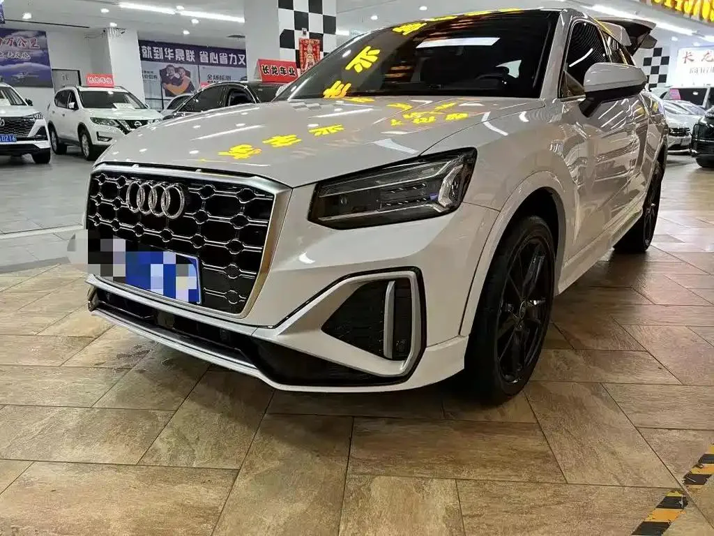 Audi Q2L Q2L 2023 35TFSI Stylish and Elegant — photo 1