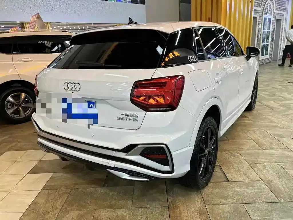 Audi Q2L Q2L 2023 35TFSI Stylish and Elegant — Ver foto 5