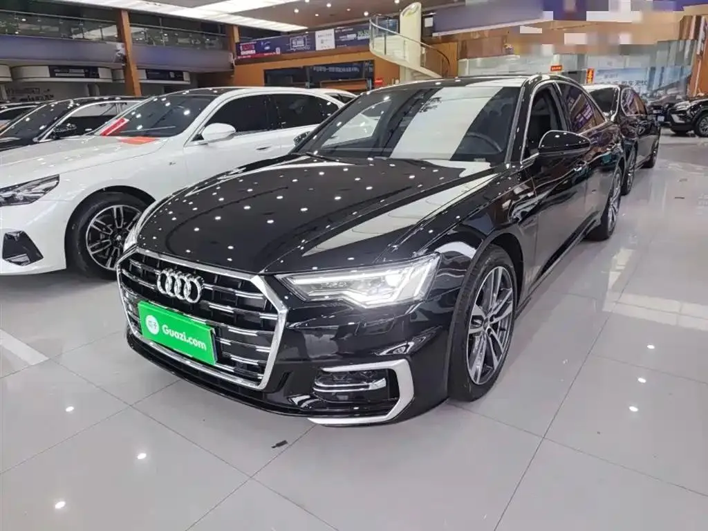Audi Audi A6L — Чёрный