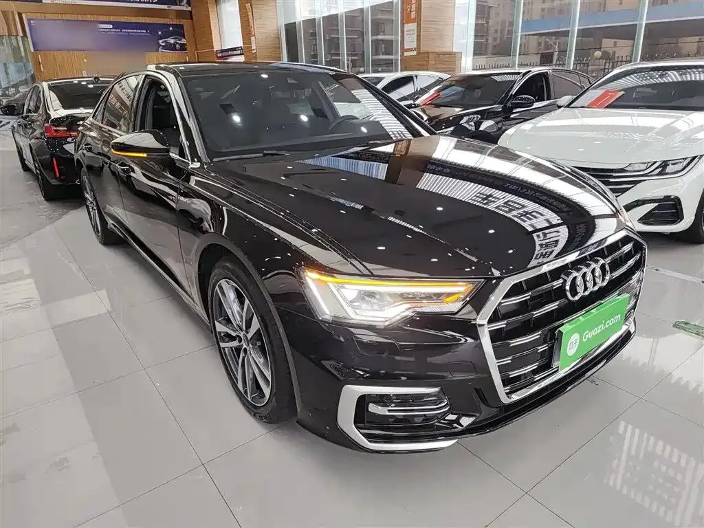 Audi A6L A6L 2024 40 TFSI Luxury Dynamic Edition — Ver foto 4