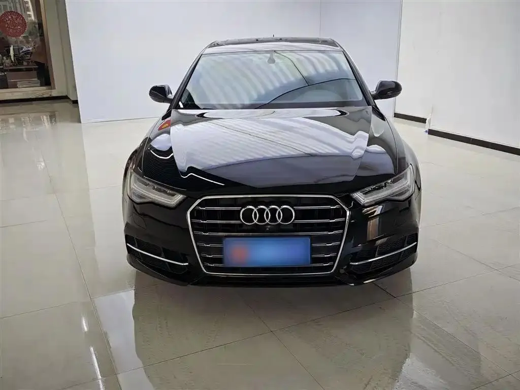 Audi A6L A6L 2018 30th Anniversary Model 30 FSI Fashion Edition — View photo 3