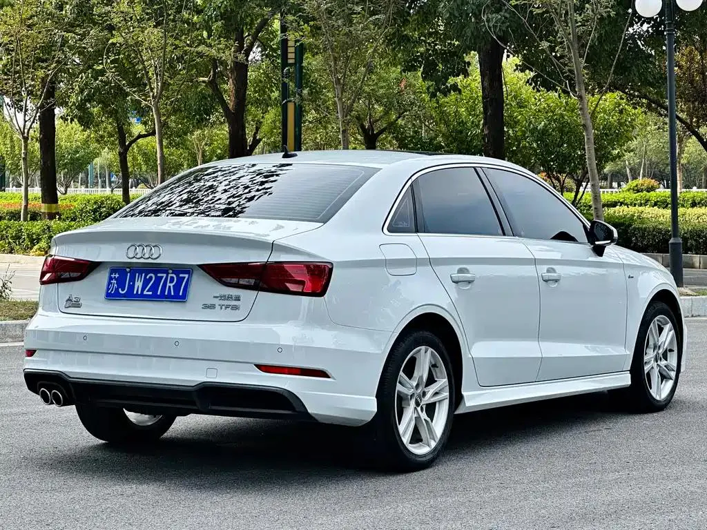 Audi A3 A3 2020 Limousine 35 TFSI Fashion National VI — Ver foto 4