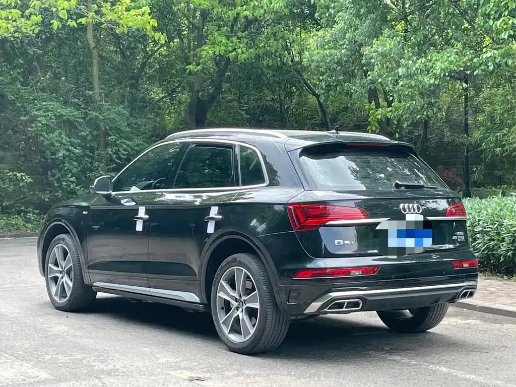 Audi Q5L Q5L 2022 45T Luxury Dynamic Edition — Смотреть фото 6