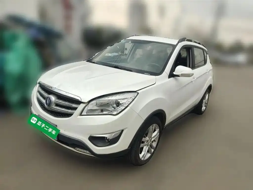 Changan Changan CS35 — أبيض