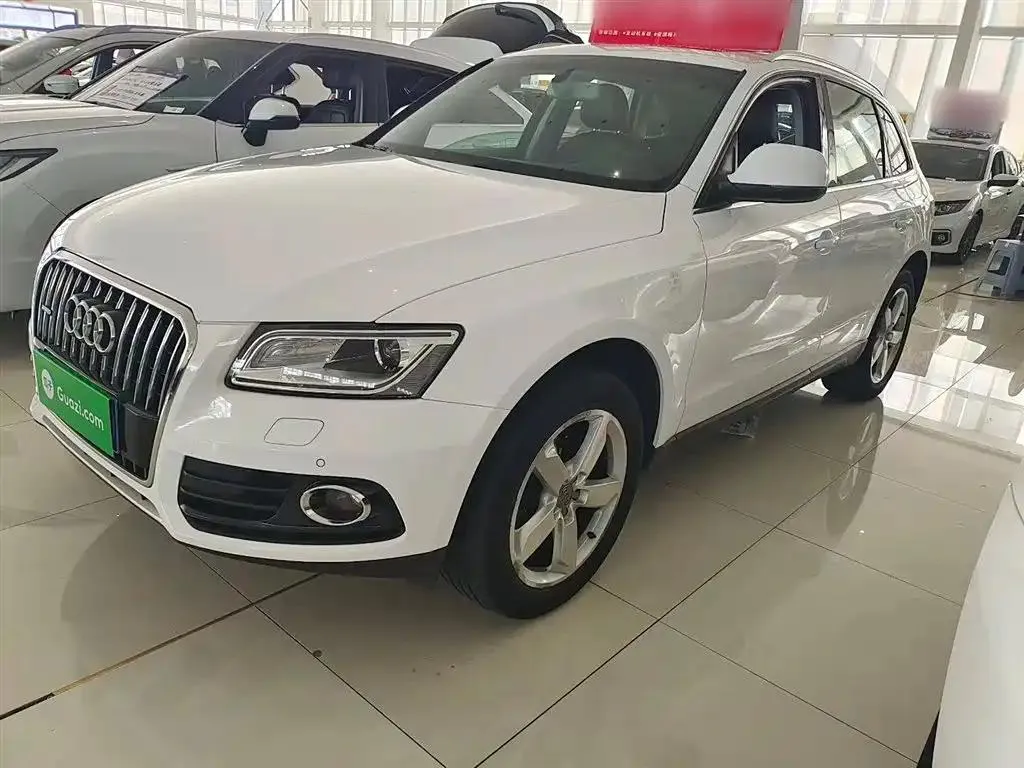 Audi Q5 Q5 2015 40 TFSI Technology Edition — photo 1
